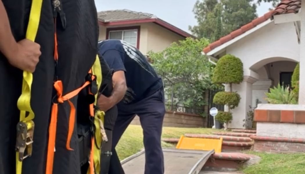 Moving service photo 10